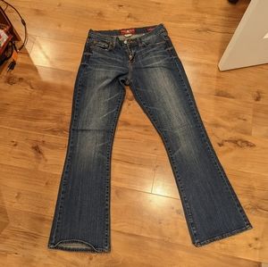 Lucky brand boot jeans price firm